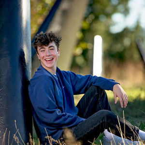 Meet your Posher, Sam